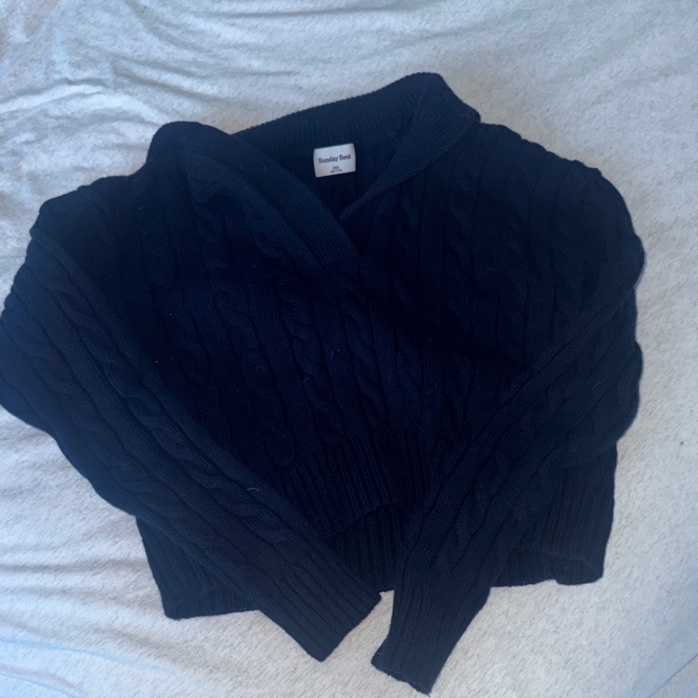 Aritzia Midnight V-Neck Sweater